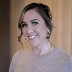 Katelyn Lehman headshot
