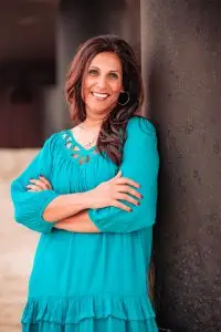 Veenu Keller headshot